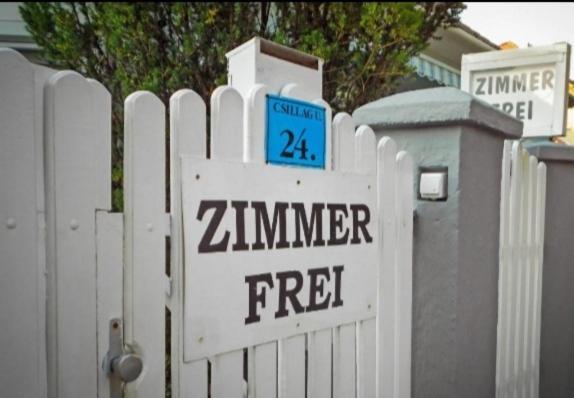 Czinger Vendégszobák Mosonmagyaróvár Esterno foto